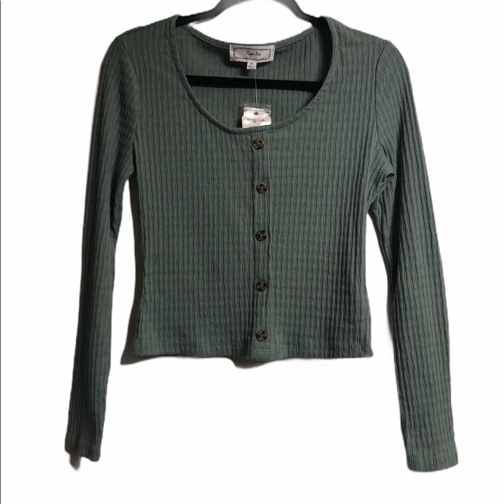 Women’s long sleeve shirt
